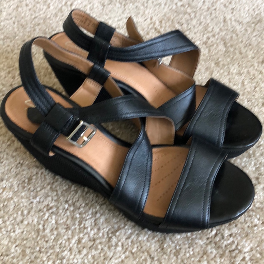 Women’s Heeled Sandals